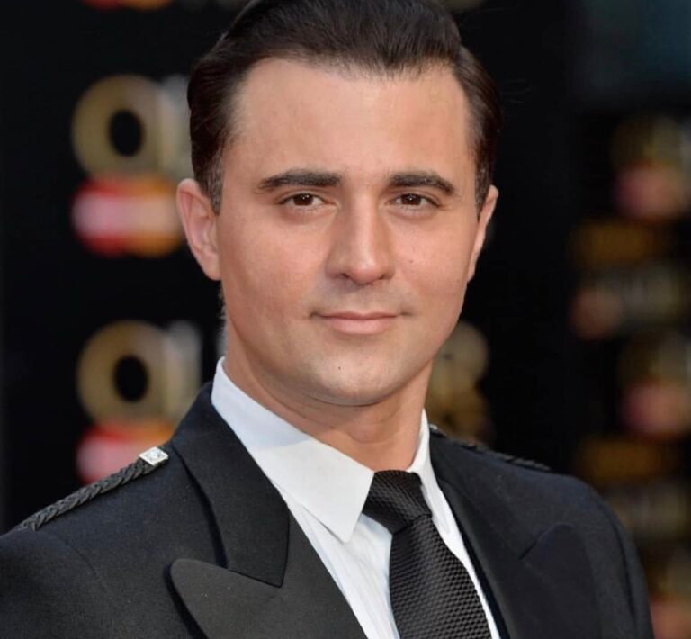 Darius Campbell