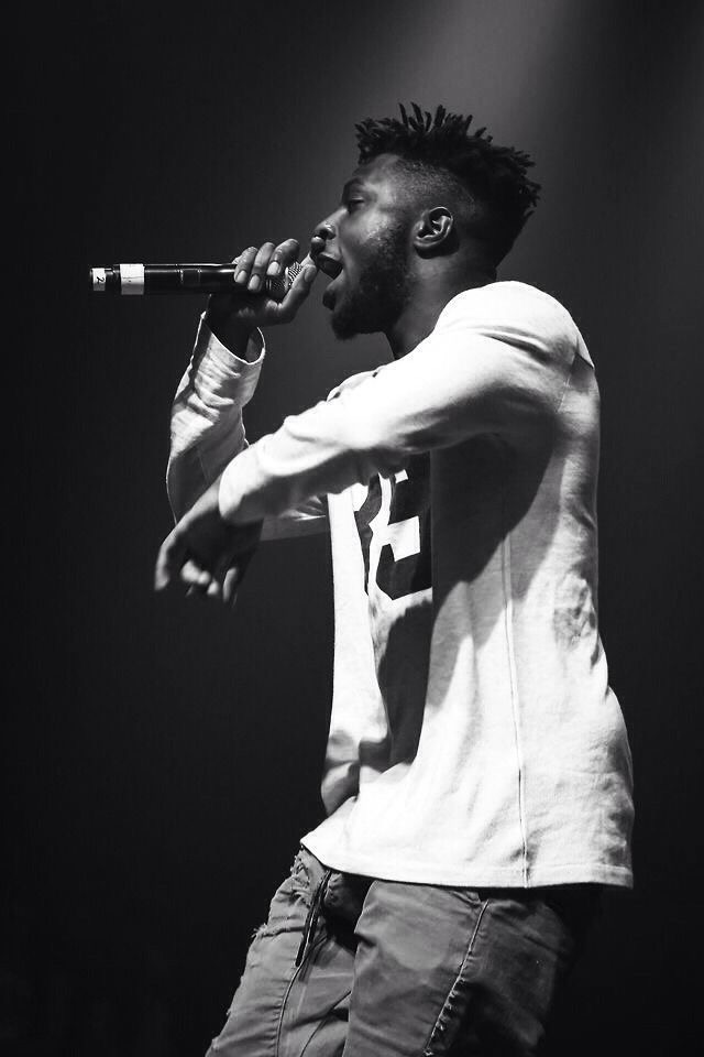 5BB979B2 3CD4 4E57 ACB2 CC84143AAA71 Is Isaiah Rashad Gay? The TDE Rapper’s Sexuality And Gender Revealed