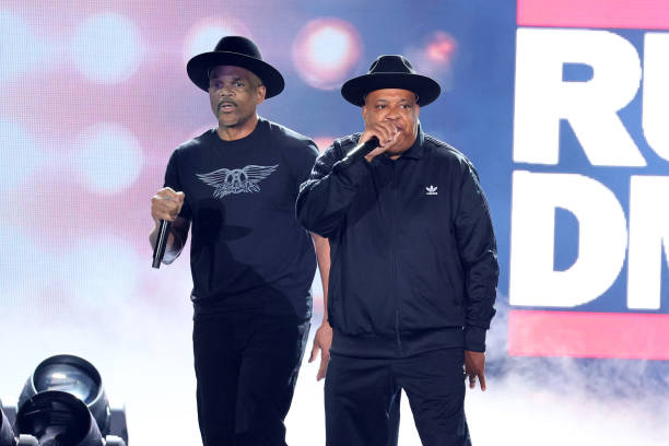 Ice Cube, Nas, Lil Wayne & More Perform At ‘Hip Hop 50’ Event 